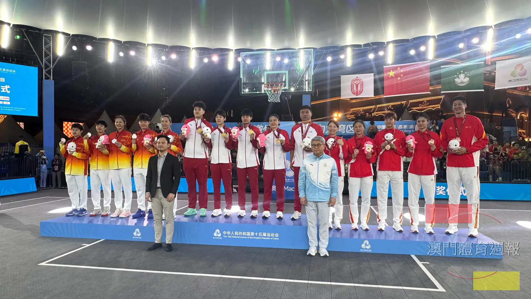 副4 全運會女子三籃山東隊勝湖北隊封后.jpg